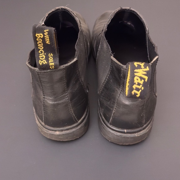 Vintage Dr. Marten’s Conrad Chelsea Boots - Picture 5 of 9